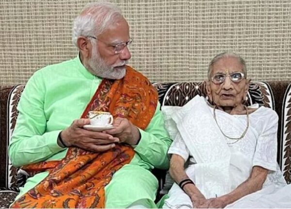 বিহার ভোটে বিতর্কের ঝড়! রাহুল-তেজস্বীর মঞ্চ থেকে নরেন্দ্র&hellip;