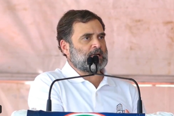 গুজরাটে নামহীন ১০ দলের কাছে ৪৩০০ কোটি অনুদান, খরচ হয়েছে সামান্য, রাহুলের অভিযোগে প্রশ্নের মুখে নির্বাচন কমিশন