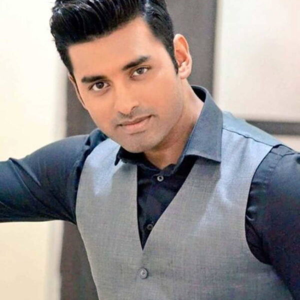 অবৈধ বেটিং অ্যাপের প্রচার অভিযোগে ইডির সমন টলিউড…