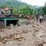 মেঘভাঙ্গা বৃষ্টিতে প্রকৃতির ধ্বংসলীলা বৈষ্ণদেবী যাওয়ার পথে, ভয়াবহ ধস নামে মৃত্যু বহু পুণ্যার্থীর