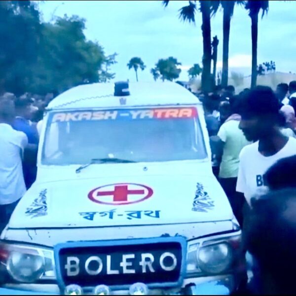 দুই ভাইয়ের মর্মান্তিক মৃত্যুতে শোকস্তব্ধ গলসি: জাতীয় সড়কে&hellip;