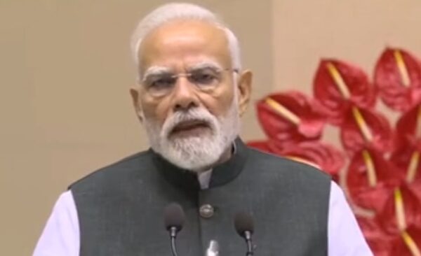 রাজ্য তৃণমূলের অসভ্য আচরণ এবং আইনশৃঙ্খলার করুণ পরিণতি,…