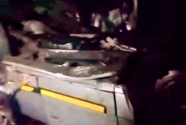 পাহাড়ে ফের দুর্ঘটনা সোনাদার কাছে ৮ মাইলে গাড়ি…