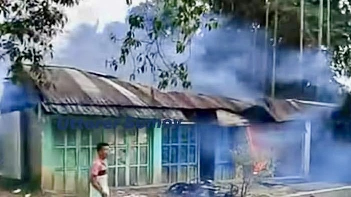 বাংলাদেশের পার্বত্য চট্টগ্রামে অগ্নিকাণ্ড ও অস্থিরতা, আতঙ্কে পাহাড়ি…