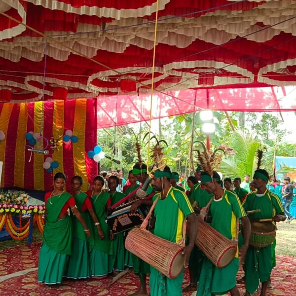 জেলা স্তরের আদিবাসী সাংস্কৃতিক প্রতিযোগিতা সিউড়ি আব্দারপুরে