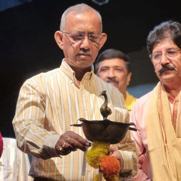 শিলিগুড়িতে দৃষ্টিহীন শিল্পীদের নাট্য উৎসব,&nbsp; রবীন্দ্রনাথের ‘রাজা’, দীনবন্ধু&hellip;