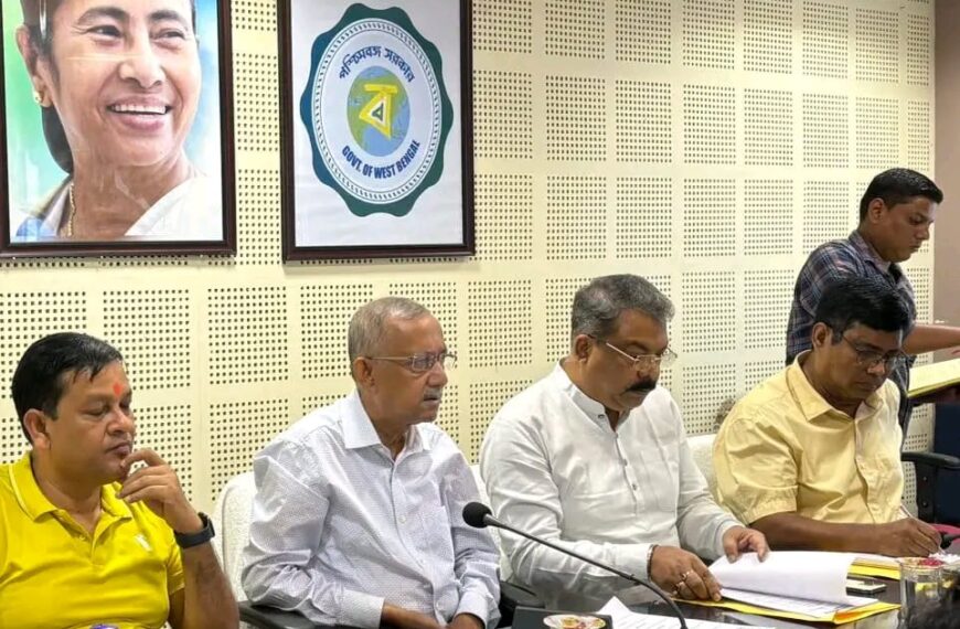 শিলিগুড়িতে এম এম আইসিদের মিটিং মেয়রের কথায় উন্নয়নের সুর