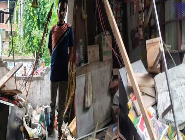 বন্য হাতির তাণ্ডবে&nbsp; আতঙ্কিত জলপাইগুড়ির মানুষ