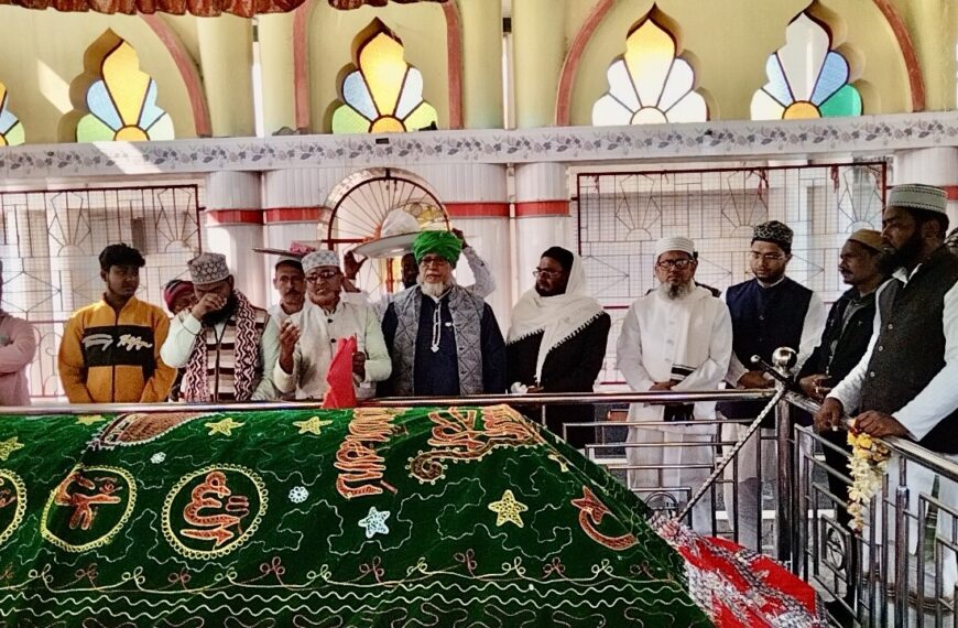 খুষ্টিগিরী দরগাহ শরীফে হজরত খাজা বাবার ঊরস পালিত…