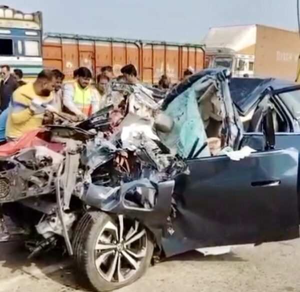 বাঁশকোপা টোল প্লাজায় মর্মান্তিক সড়ক দুর্ঘটনা – মৃত&hellip;